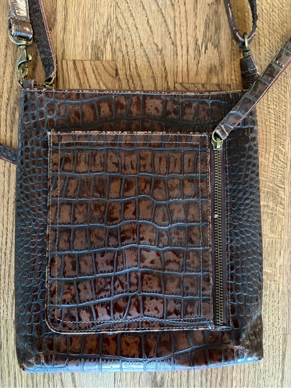 Carla Mancini Brown Croc-Embossed Crossbody Bag - Women